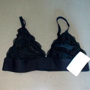 NWT Lively The Long-Lined Lace Bralette Black M